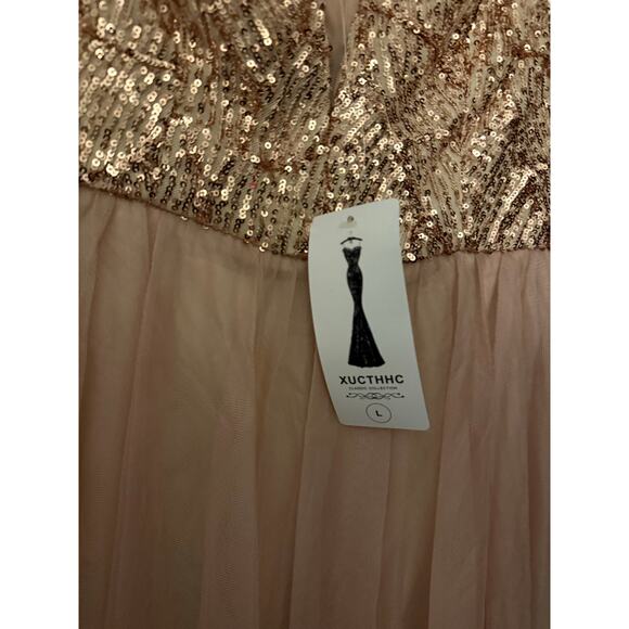 Champagne Colored Sequin Prom/Wedding Dress Size Large - Picture 4 of 7